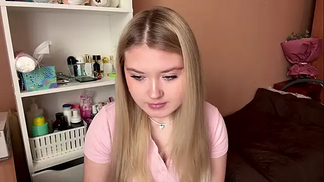 colamy online show from February 22, 2026, 7:33 am