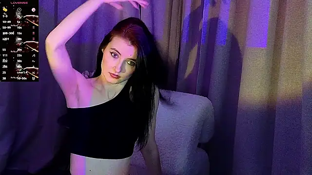 NicoleLuxe online show from February 8, 2026, 6:16 pm