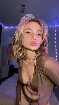 Snapshot of Lissy_Liss chatting on March 27, 2026, 5:58 pm Lissy Liss online show from March 27, 2026, 5:58 pm