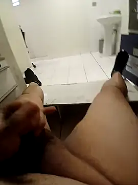 Snapshot of Taboada20 chatting on February 5, 2026, 7:53 pm Taboada20 online show from February 5, 2026, 7:53 pm