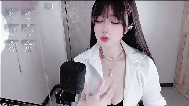 Snapshot of 77-rororo chatting on February 28, 2026, 4:50 pm 77-rororo online show from February 28, 2026, 4:50 pm