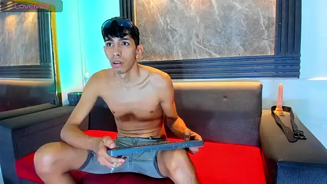 biig boy online show from May 6, 2026, 7:40 pm