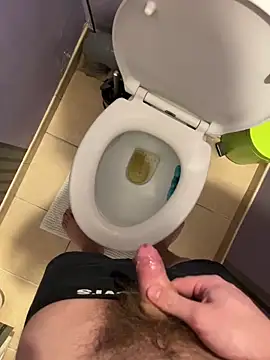 Snapshot of Enzo_2763 chatting on February 7, 2026, 1:13 am Enzo 2763 online show from February 7, 2026, 1:13 am