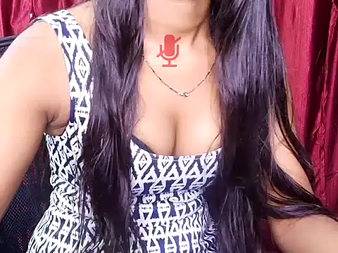 Snapshot of Hey_Mira chatting on May 3, 2026, 8:30 am Hey Mira online show from May 3, 2026, 8:30 am
