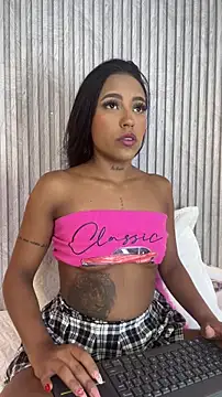 Snapshot of Alahia_Betancurr chatting on February 3, 2026, 12:54 pm Alahia Betancurr online show from February 3, 2026, 12:54 pm