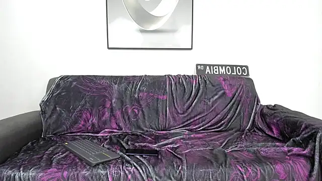 Snapshot of Steerlingxvx chatting on February 28, 2026, 10:20 pm Steerlingxvx online show from February 28, 2026, 10:20 pm