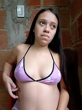 Snapshot of lachiki_plus chatting on April 19, 2026, 10:38 am lachiki plus online show from April 19, 2026, 10:38 am