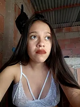 Snapshot of lachiki_plus chatting on February 21, 2026, 1:46 pm lachiki plus online show from February 21, 2026, 1:46 pm