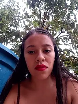 Snapshot of lachiki_plus chatting on February 3, 2026, 12:32 pm lachiki plus online show from February 3, 2026, 12:32 pm