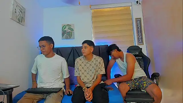 StellayDrake online show from February 26, 2026, 1:33 pm