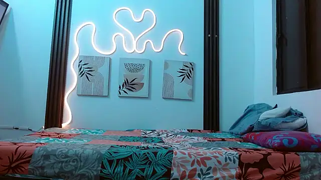 Miss Merrie online show from February 26, 2026, 9:20 am