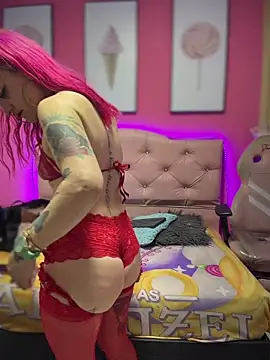 Karolaiin LS online show from February 25, 2026, 9:47 pm