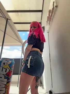 Karolaiin LS online show from February 17, 2026, 7:44 pm