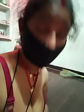 Snapshot of Vinita_cuty chatting on February 21, 2026, 1:35 pm Vinita cuty online show from February 21, 2026, 1:35 pm