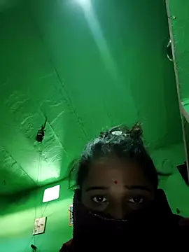 Snapshot of Vinita_cuty chatting on March 28, 2026, 9:10 am Vinita cuty online show from March 28, 2026, 9:10 am