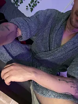 Snapshot of Piratee666 chatting on March 21, 2026, 1:07 am Piratee666 online show from March 21, 2026, 1:07 am