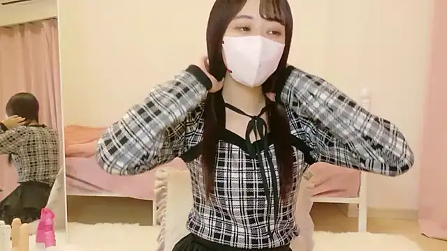 rinochan v online show from February 10, 2026, 11:42 am