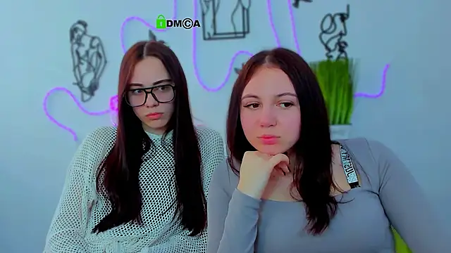 Snapshot of emma_swee chatting on March 4, 2026, 7:38 am emma swee online show from March 4, 2026, 7:38 am