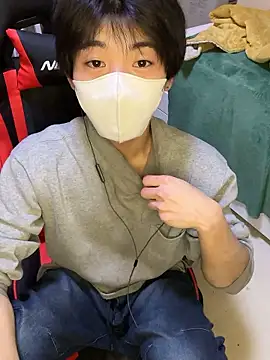 Snapshot of Mura109905 chatting on February 24, 2026, 12:39 pm Mura109905 online show from February 24, 2026, 12:39 pm