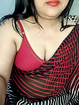 Miss-Prity online show from April 10, 2026, 8:05 pm