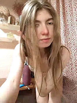 Bubble Chloe online show from February 21, 2026, 8:11 pm