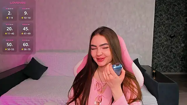 Snapshot of Antheainprime chatting on February 17, 2026, 3:31 pm Antheainprime online show from February 17, 2026, 3:31 pm