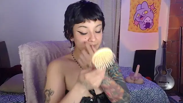 juaaanaaa online show from July 28, 2026, 4:09 am