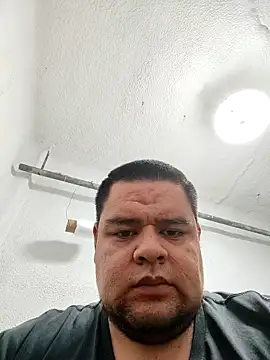 Snapshot of Caliente_Gor chatting on February 12, 2026, 8:08 pm Caliente Gor online show from February 12, 2026, 8:08 pm