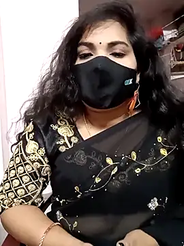 Snapshot of Maturecouple225 chatting on February 14, 2026, 4:51 pm Maturecouple225 online show from February 14, 2026, 4:51 pm