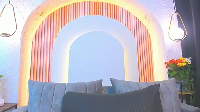 Snapshot of violet_scott_ chatting on May 29, 2026, 10:43 am violet scott online show from May 29, 2026, 10:43 am