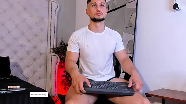 valenssio moretti online show from April 15, 2026, 8:42 pm