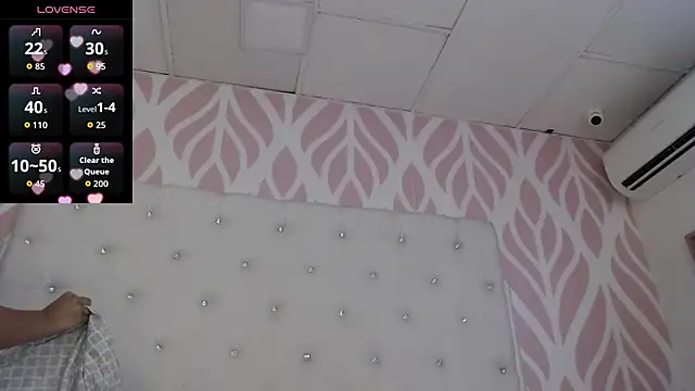 Snapshot of MariyaNovakie chatting on April 6, 2026, 12:17 pm MariyaNovakie online show from April 6, 2026, 12:17 pm