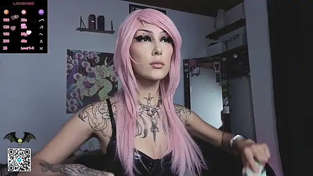 Snapshot of poison_dafne chatting on July 3, 2026, 7:53 pm poison dafne online show from July 3, 2026, 7:53 pm