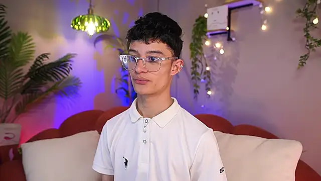 Snapshot of Patrick_Howland_ chatting on March 2, 2026, 3:51 am Patrick Howland online show from March 2, 2026, 3:51 am