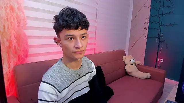 Snapshot of Patrick_Howland_ chatting on February 25, 2026, 3:18 am Patrick Howland online show from February 25, 2026, 3:18 am