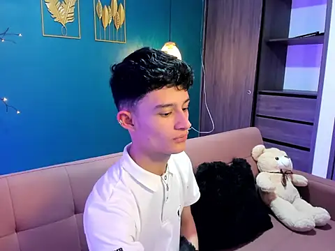 Snapshot of Patrick_Howland_ chatting on February 13, 2026, 3:39 am Patrick Howland online show from February 13, 2026, 3:39 am