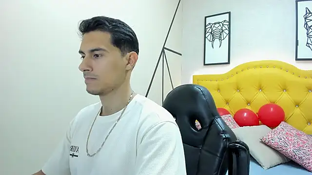 Mike Conors online show from February 20, 2026, 1:57 am