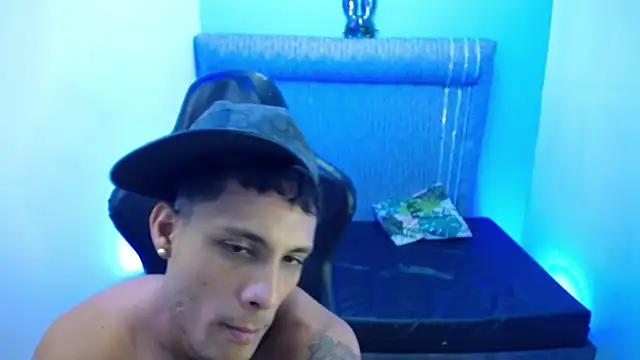 The twinks  online show from February 21, 2026, 3:41 am