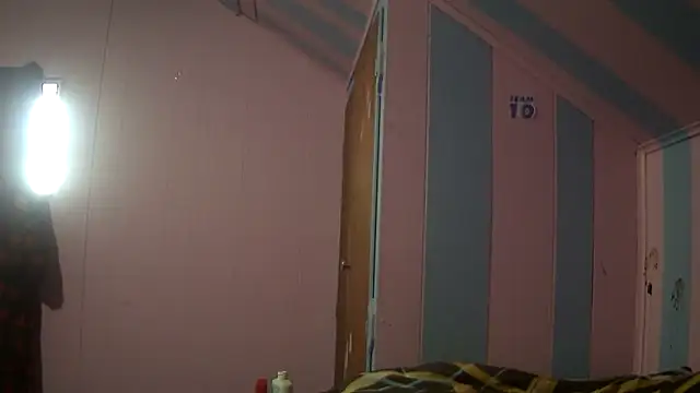 crikeycock online show from April 5, 2026, 11:00 pm