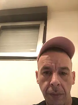 creativeX online show from February 3, 2026, 6:22 am