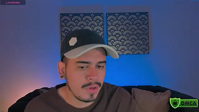 Snapshot of Chriss_Hunt chatting on February 13, 2026, 11:43 am Chriss Hunt online show from February 13, 2026, 11:43 am