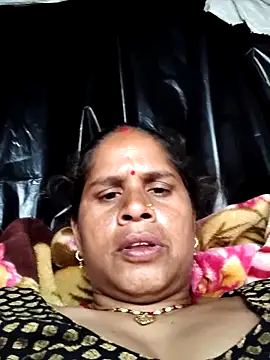 Hot kiran4 online show from February 21, 2026, 12:18 pm