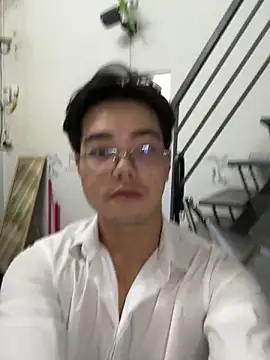 lucas-N888 online show from February 5, 2026, 3:24 am