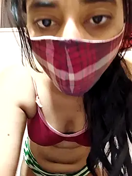 Snapshot of Kitti-Sharma chatting on July 1, 2026, 5:24 pm Kitti-Sharma online show from July 1, 2026, 5:24 pm