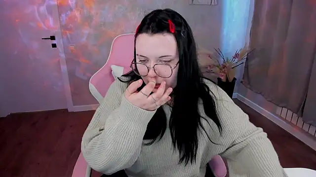 Kira G0ld online show from March 21, 2026, 8:19 am