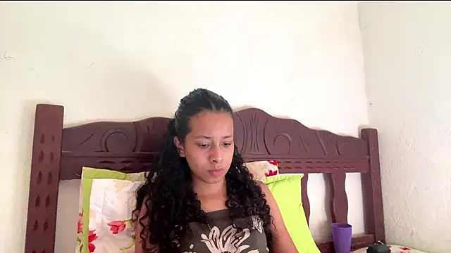 Snapshot of KayleenStoyanoff chatting on February 26, 2026, 5:35 pm KayleenStoyanoff online show from February 26, 2026, 5:35 pm