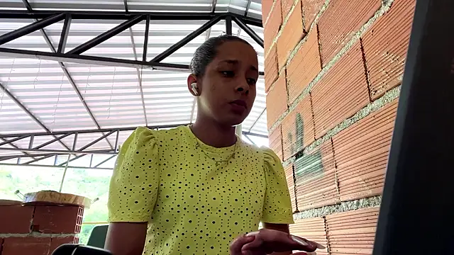 Snapshot of KayleenStoyanoff chatting on February 20, 2026, 1:35 pm KayleenStoyanoff online show from February 20, 2026, 1:35 pm