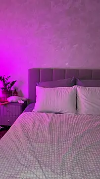 Snapshot of Velvet_Hell chatting on March 27, 2026, 8:22 am Velvet Hell online show from March 27, 2026, 8:22 am