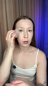 Snapshot of Velvet_Hell chatting on April 7, 2026, 9:11 am Velvet Hell online show from April 7, 2026, 9:11 am