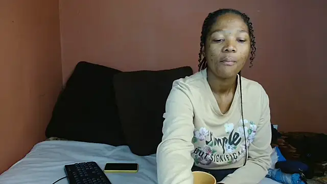 Snapshot of ForeverSexy_ chatting on April 16, 2026, 9:21 am ForeverSexy online show from April 16, 2026, 9:21 am